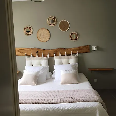 La Sarlamandre, Et Table D'hotes