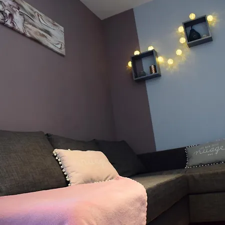 招待所 La Sarlamandre, Et Table D'hotes