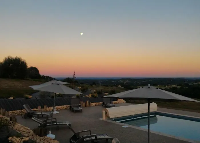 La Sarlamandre, Et Table D'hotes 3*