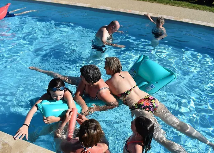 La Sarlamandre, Et Table D'hotes Gasthof Marcillac-Saint-Quentin