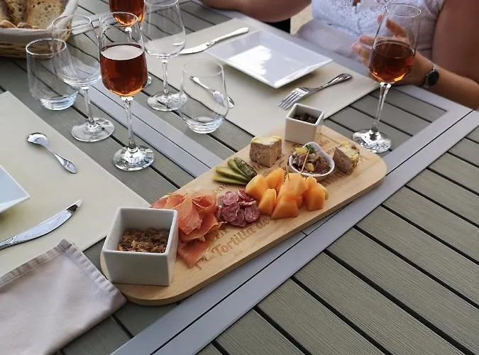 La Sarlamandre, Et Table D'hotes 3* Marcillac-Saint-Quentin